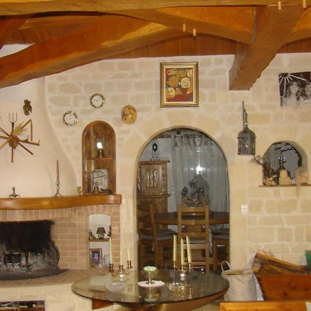 לס מתה Le Mas Des Mathes, Chambres D'Hotes, Studios מראה חיצוני תמונה